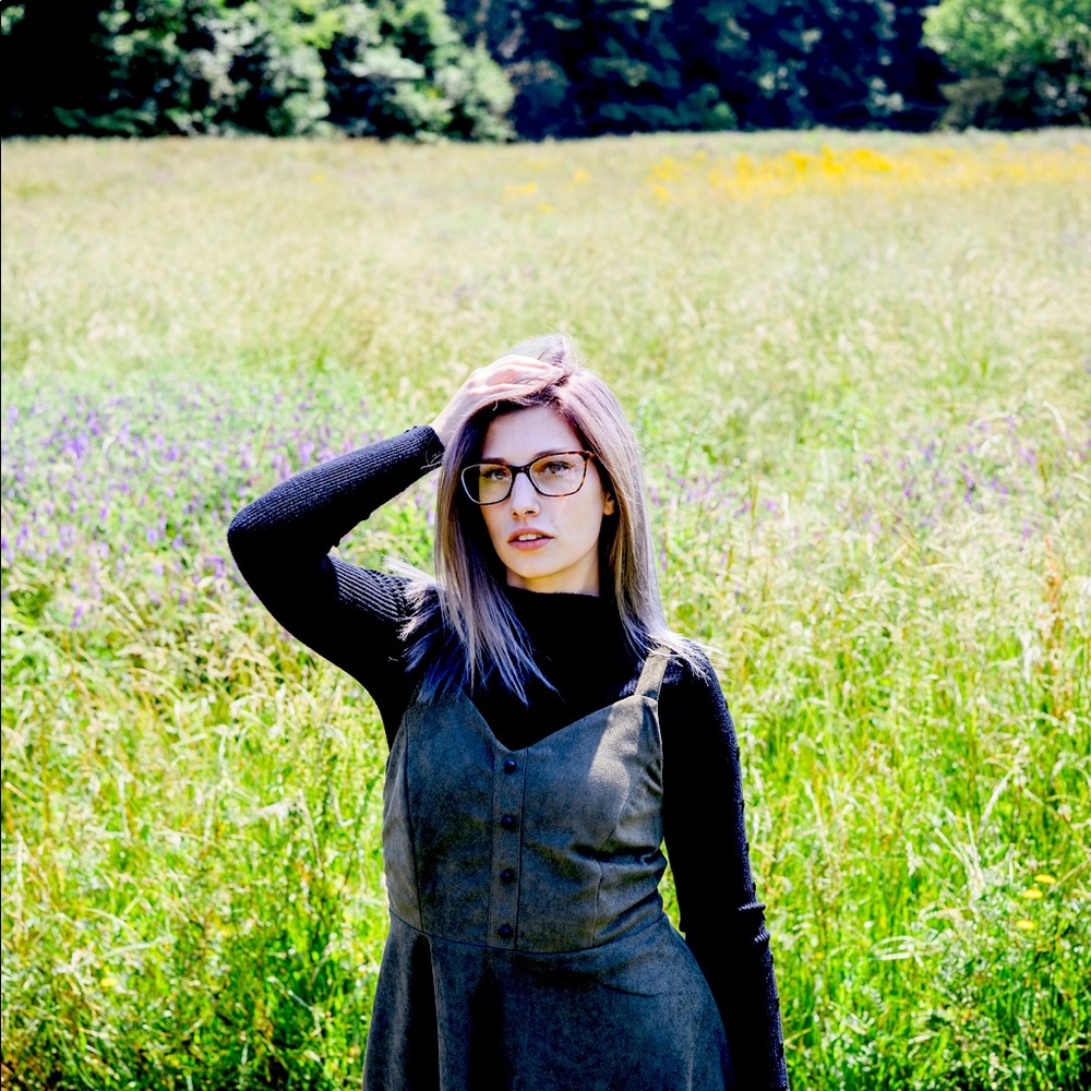 Meet your Posher, Briana